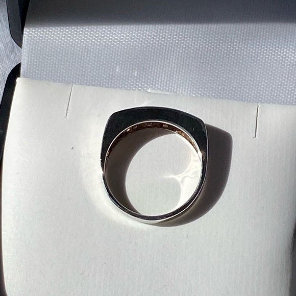 Gorgeous 925 Silver Semi eternity ring - Picture 3 of 5